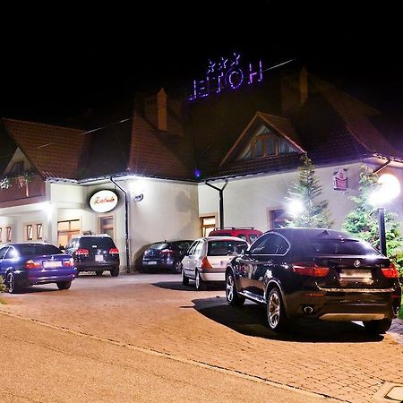 Hotel Zalesie Bochnia Exteriör bild